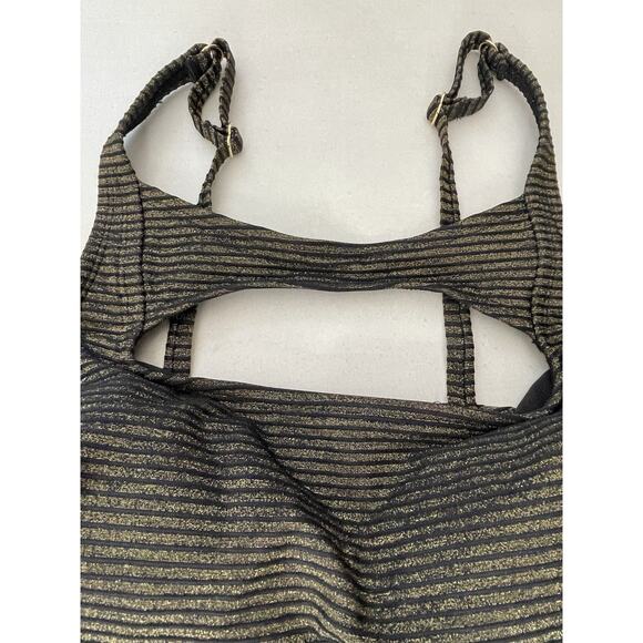 Cupshe Swim One Piece Swimsuit Cut Out Metallic Swimwear - Picture 3 of 12